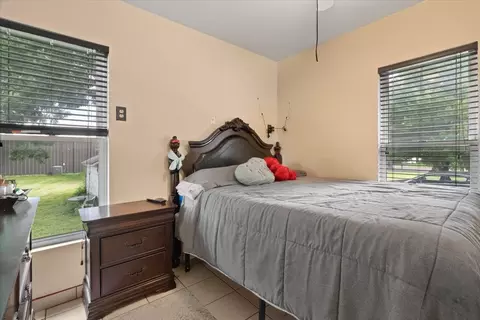 Bedroom - 1112 N River Rd, Mchenry, IL 60051 photo 1 of 3