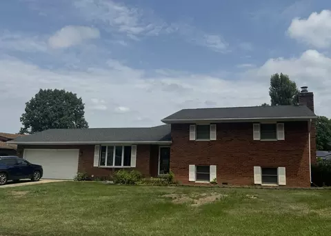 950 Knottingham St, Ottawa, IL 61350