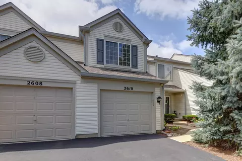 2610 Carrolwood Rd, Naperville, IL 60540