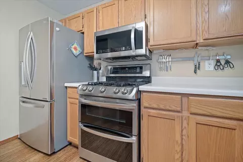 1024 Kings Mill Rd, Normal, IL 61761 photo 6