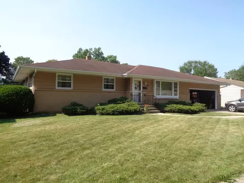 4529 Pembrooke Pl, Rockford, IL 61108