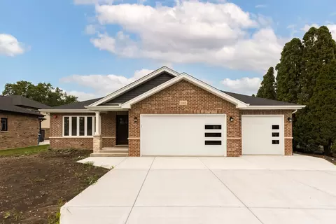 11818 S Lamon Ave, Alsip, IL 60803
