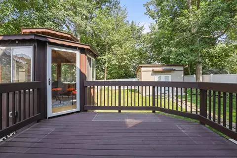 55 W Chestnut Ct, Elgin, IL 60120 photo 35