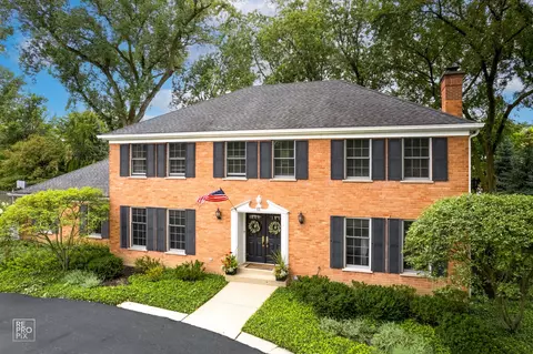 66 Brandon Rd, Northfield, IL 60093