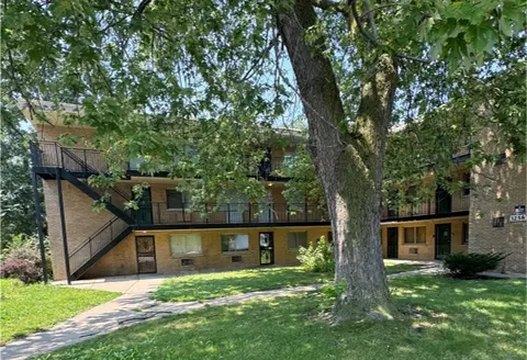 3258 E 91st St #3D, Chicago, IL 60617