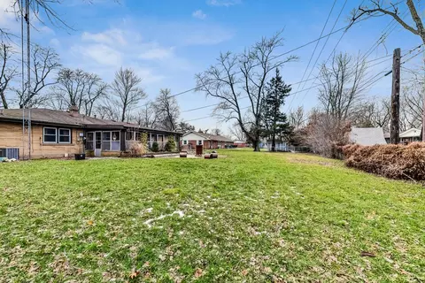 Exterior - 2875 Waldron Rd, Kankakee, IL 60901 photo 11 of 13