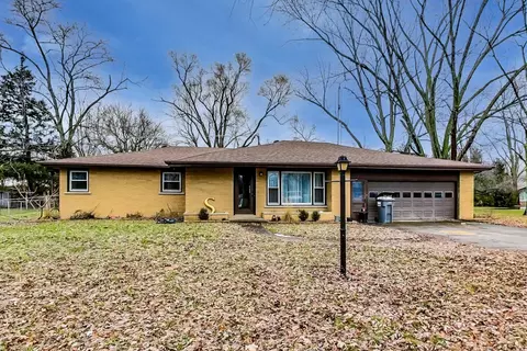 Exterior - 2875 Waldron Rd, Kankakee, IL 60901 photo 2 of 13