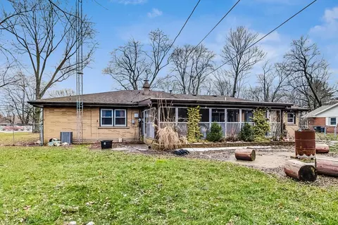Exterior - 2875 Waldron Rd, Kankakee, IL 60901 photo 7 of 13