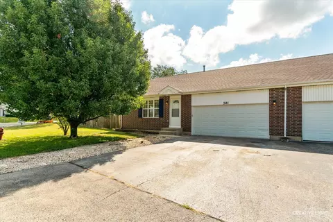 501 Honeytree Dr, Romeoville, IL 60446