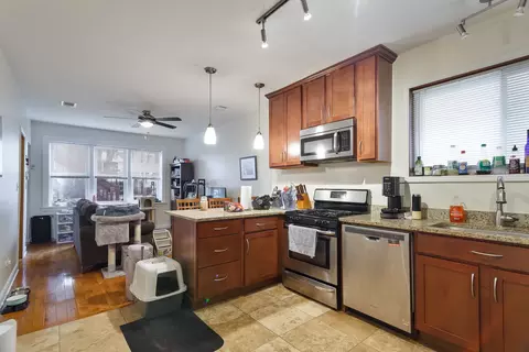 Kitchen - 3039 N Christiana Ave, Chicago, IL 60618 photo 3 of 8