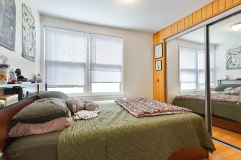 Bedroom - 3039 N Christiana Ave, Chicago, IL 60618 photo 4 of 4