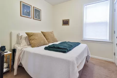 Bedroom - 3039 N Christiana Ave, Chicago, IL 60618 photo 3 of 4