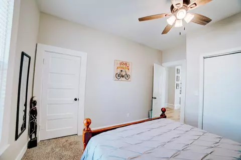 310 E Locust St, Watseka, IL 60970 photo 33