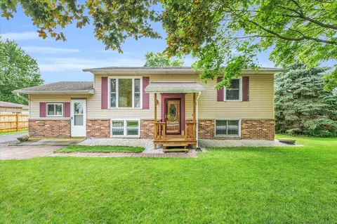 399 Church St, Danforth, IL 60930
