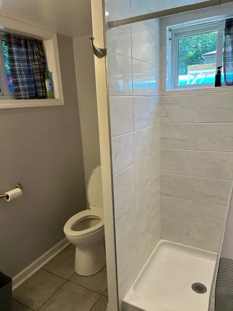 Bath - 1691 White St, Des Plaines, IL 60018 photo 2 of 2