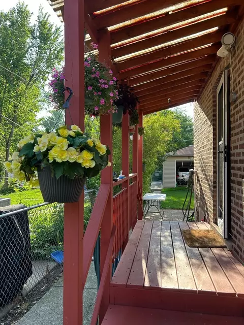 Exterior - 1691 White St, Des Plaines, IL 60018 photo 3 of 12