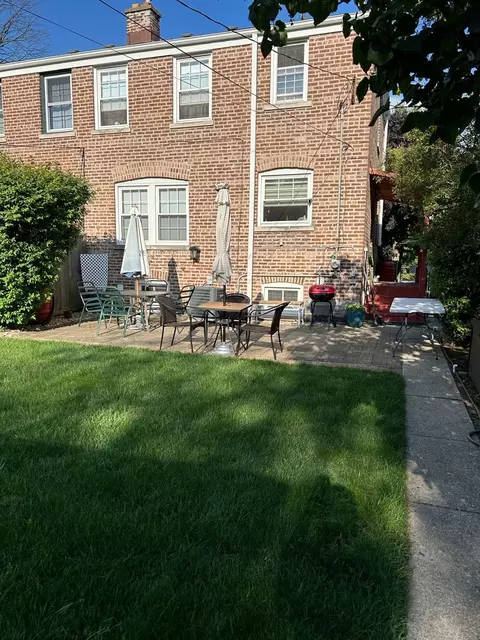 Exterior - 1691 White St, Des Plaines, IL 60018 photo 2 of 12