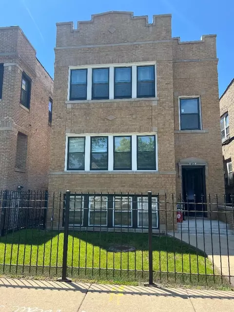 2340 N Meade Ave, Chicago, IL 60639