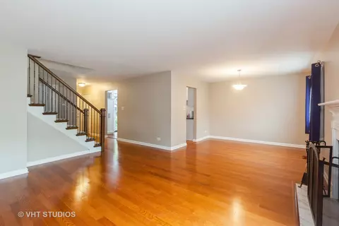 Living - 1067 Wigtown Ct, Wheaton, IL 60189 photo 2 of 3