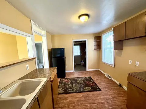 319 E North St, Sheffield, IL 61361 photo 7