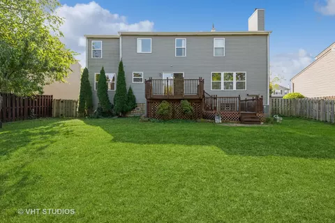 Exterior - 2020 Norwich Dr, Bartlett, IL 60103 photo 2 of 4