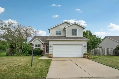 300 Pheasant Run Dr, Hobart, IN 46342