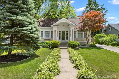 245 E Park Blvd, Villa Park, IL 60181
