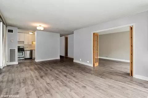 1 E Scott St #409, Chicago, IL 60610 photo 8