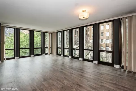 1 E Scott St #409, Chicago, IL 60610 photo 3