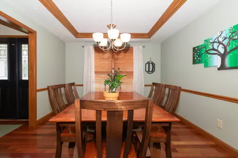 Dining - 3318 Eagle Crest Rd, Bloomington, IL 61704 photo 3 of 4
