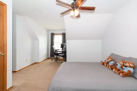 Bedroom - 3318 Eagle Crest Rd, Bloomington, IL 61704 photo 10 of 10