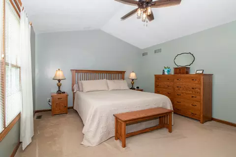 Bedroom - 3318 Eagle Crest Rd, Bloomington, IL 61704 photo 4 of 10