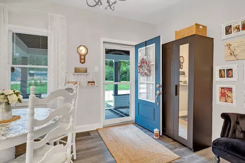 Entry Way - 603 Oak St, Morris, IL 60450 photo 1 of 2