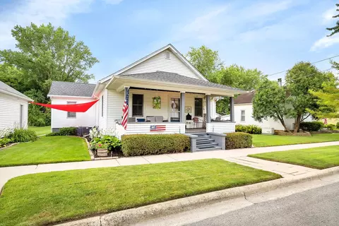 Exterior - 603 Oak St, Morris, IL 60450 photo 1 of 7