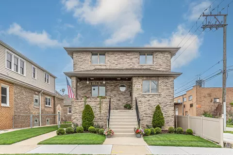 5514 S Oak Park Ave, Chicago, IL 60638