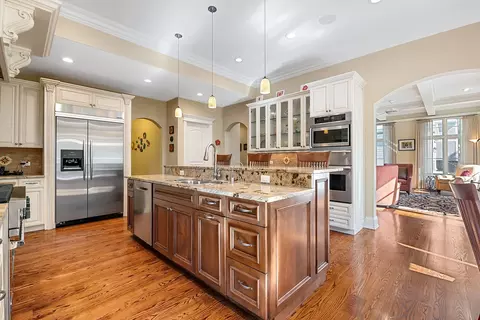 1115 Warrington Rd, Deerfield, IL 60015 photo 9