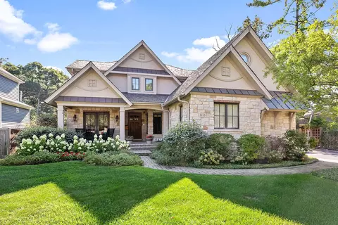 1115 Warrington Rd, Deerfield, IL 60015