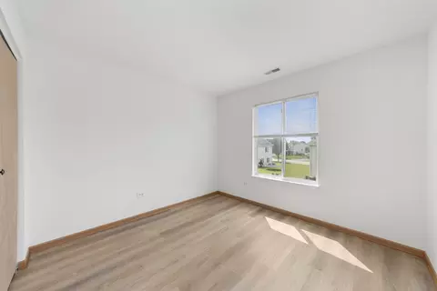 4209 Cummins St, Plano, IL 60545 photo 11