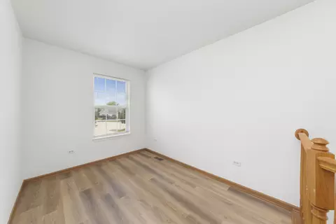 4209 Cummins St, Plano, IL 60545 photo 10