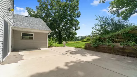 503 W Devils Backbone Rd, Oregon, IL 61061 photo 13
