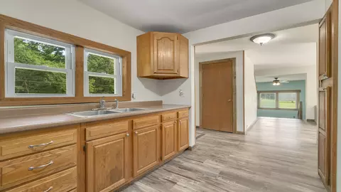 503 W Devils Backbone Rd, Oregon, IL 61061 photo 20