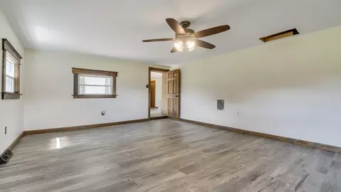 503 W Devils Backbone Rd, Oregon, IL 61061 photo 31