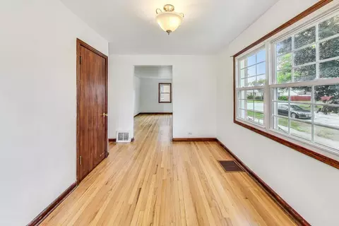 17851 Exchange Ave, Lansing, IL 60438 photo 8