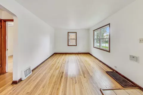 17851 Exchange Ave, Lansing, IL 60438 photo 4