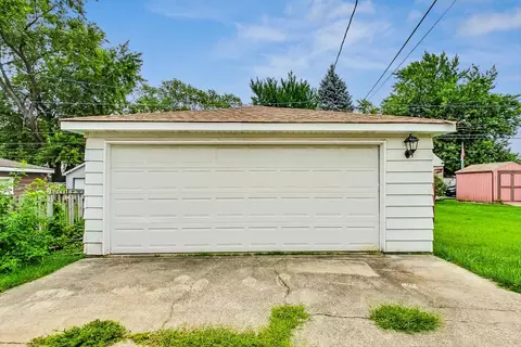 17851 Exchange Ave, Lansing, IL 60438 photo 27
