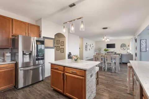 Kitchen - 6619 Wyndham Ct, Plainfield, IL 60586 photo 4 of 5