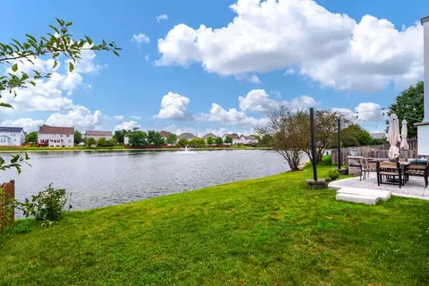 Exterior - 6619 Wyndham Ct, Plainfield, IL 60586 photo 13 of 14
