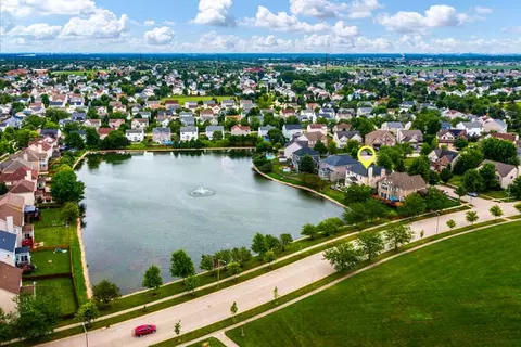 View/Area - 6619 Wyndham Ct, Plainfield, IL 60586 photo 8 of 9