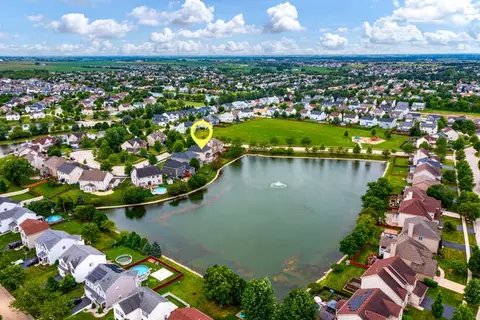 View/Area - 6619 Wyndham Ct, Plainfield, IL 60586 photo 3 of 9