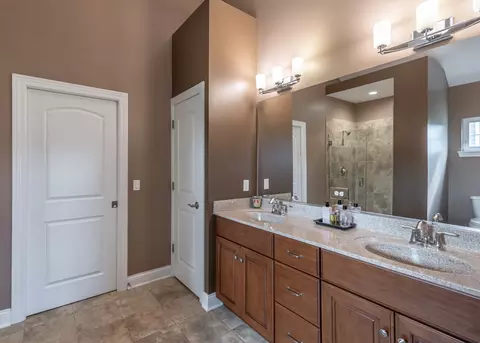 695 Slate Run, Elgin, IL 60124 photo 22